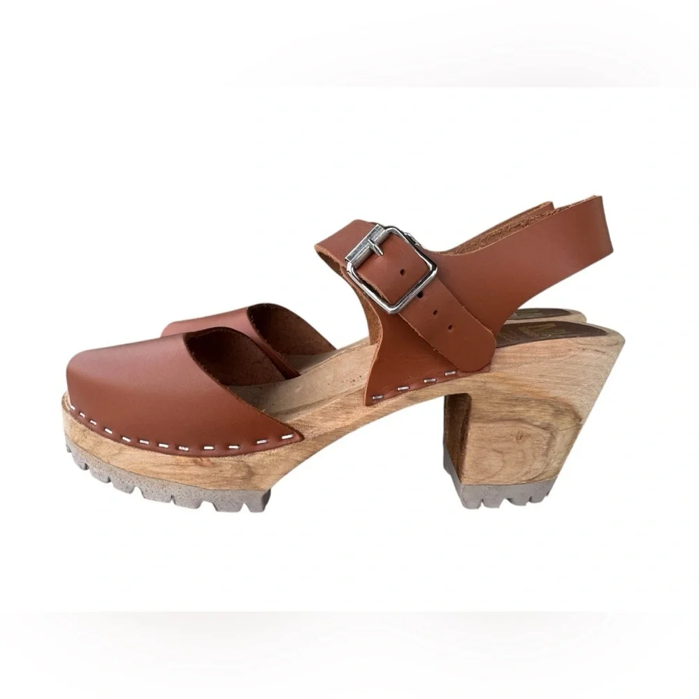 Mia Swedish Greta Clog Sandals - Picture 4 of 14